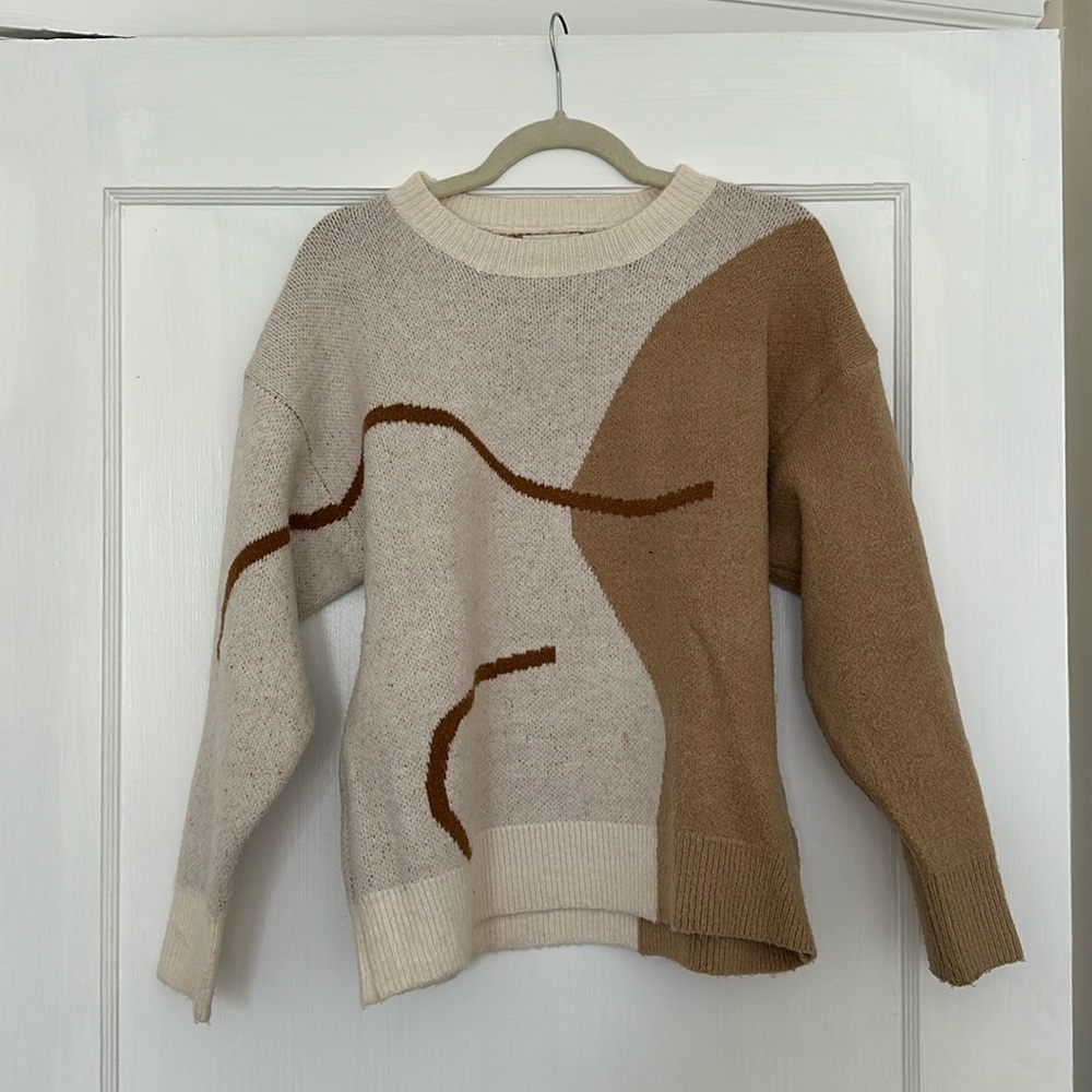 Women’s LUSH sweater sz s
